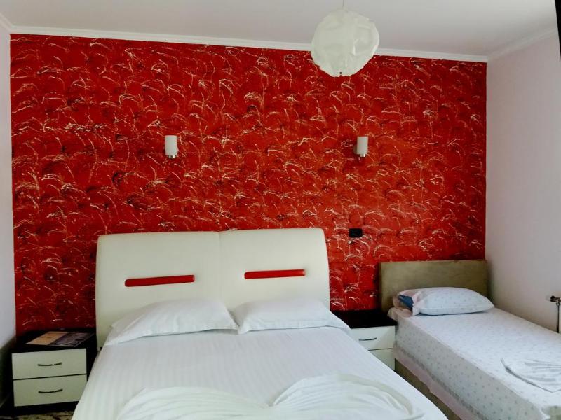 Hotel Erandi Rinas Exterior photo