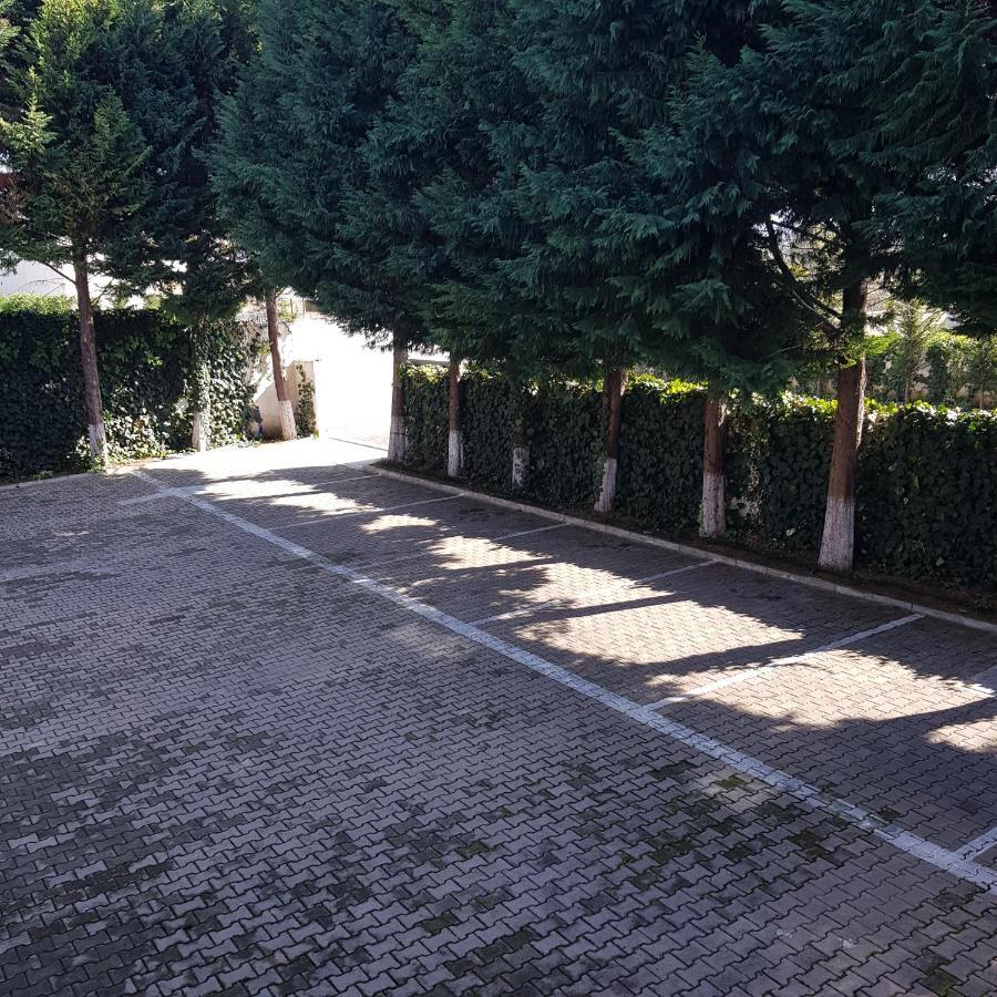 Hotel Erandi Rinas Exterior photo