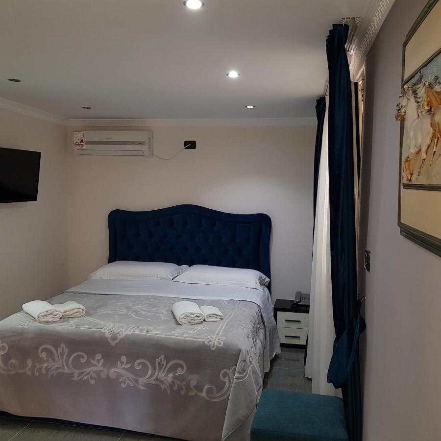 Hotel Erandi Rinas Exterior photo